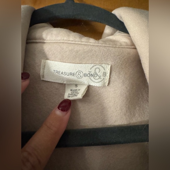 Treasure & bond shacket - Picture 3 of 4